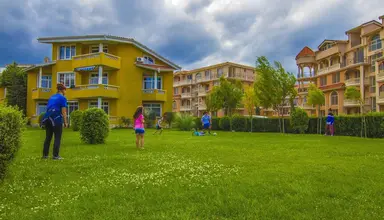 Blue Orange Beach Resort