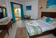 Blue Reef Resort