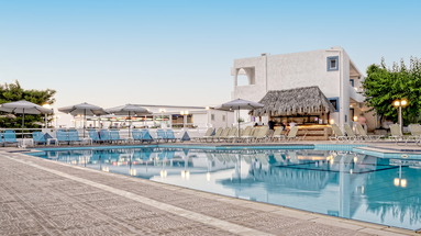 Blue Resort (Adelianos Kampos)