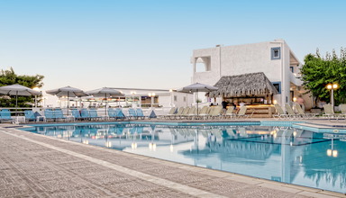 Blue Resort (Adelianos Kampos)
