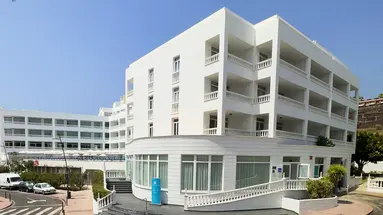 Blue Sea Lagos de Cesar