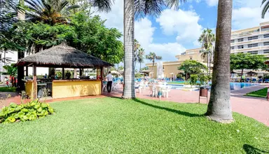 Blue Sea Puerto Resort