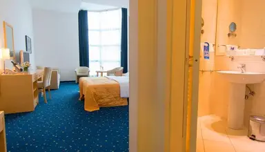 Blue Star (Budva)