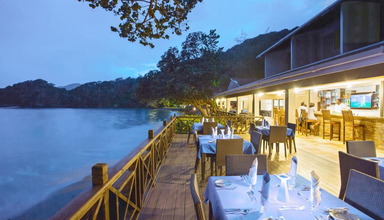 Blue Waters Inn