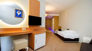 Blue Wave Suite