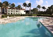 BlueBay Grand Esmeralda