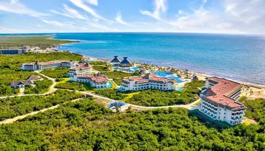 BlueBay Grand Esmeralda
