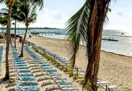 BlueBay Grand Esmeralda