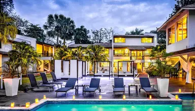 Bluebay Villas Doradas