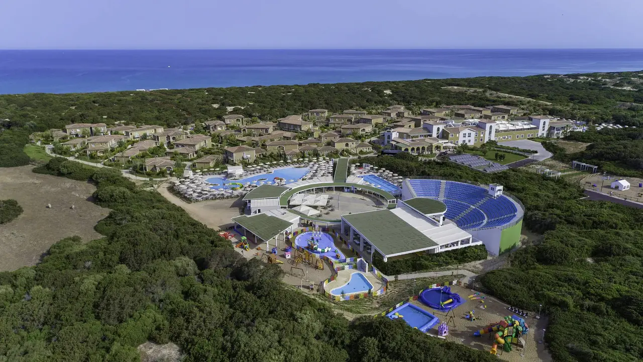 Bluserena Is Serenas Badesi Village