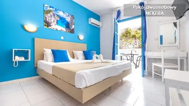 Bluu Bahari