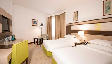 BM Beach Hotel