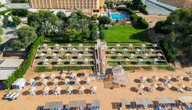 BM Beach Hotel