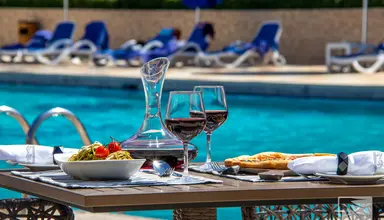 BM Beach Hotel
