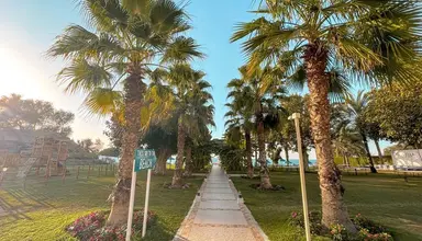 BM Beach Hotel