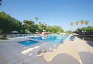 BM Beach Hotel