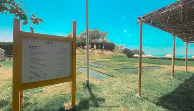 BM Beach Hotel