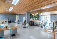BM Beach Hotel