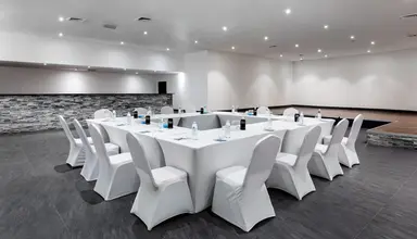 BM Beach Hotel