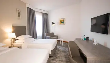 BM Beach Hotel
