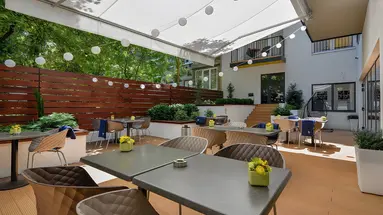 Bo33 Hotel Family & Suites
