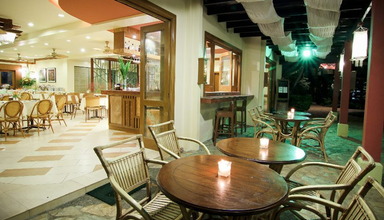 Boracay Tropics Resort