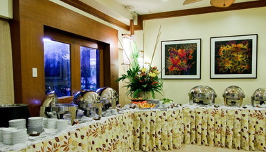 Boracay Tropics Resort
