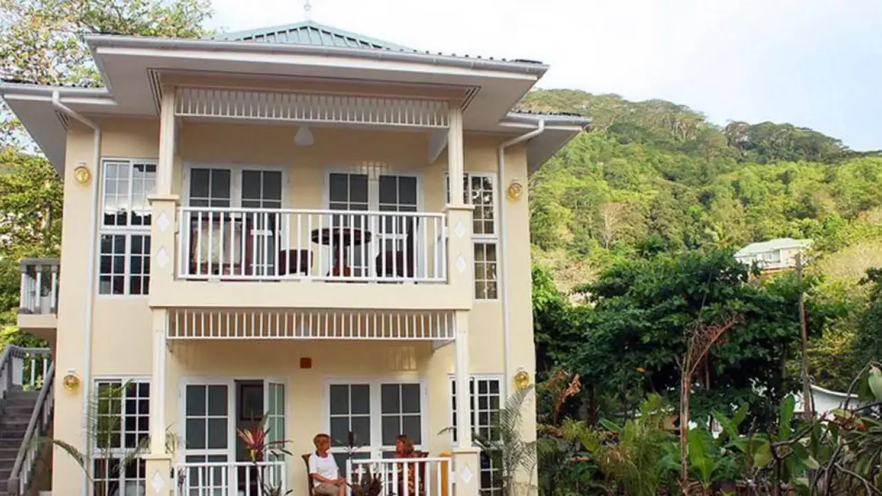 Bord Mer Villas