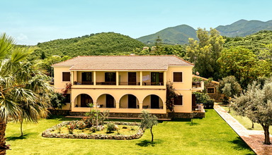 Bostonia Village
