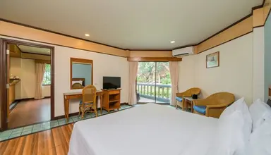 Botany Beach Resort