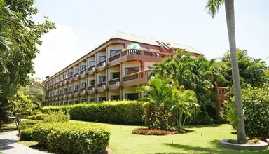 Botany Beach Resort
