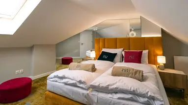 Boulevard Boutique Suites