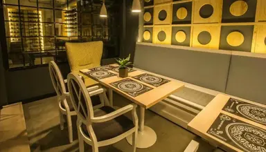 Boutique Hotel's III