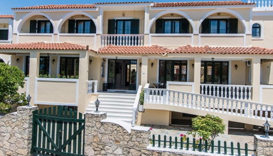 Bozikis Palace