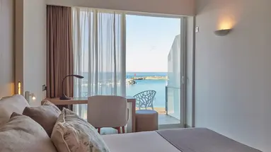 BQ Aguamarina Boutique