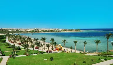 Brayka Bay Resort