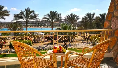 Brayka Bay Resort