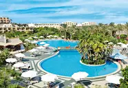 Brayka Bay Resort