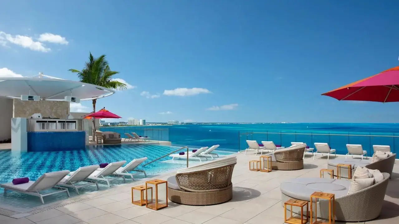 Breathless Cancun Soul Resort & Spa