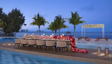 Breathless Cancun Soul Resort & Spa