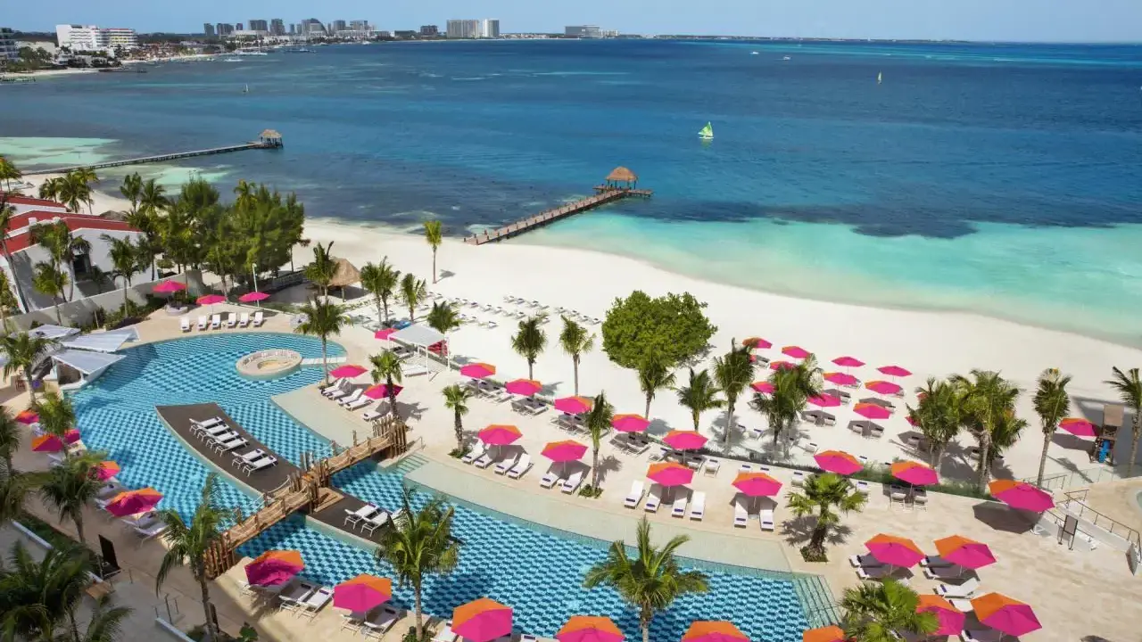 Breathless Cancun Soul Resort & Spa