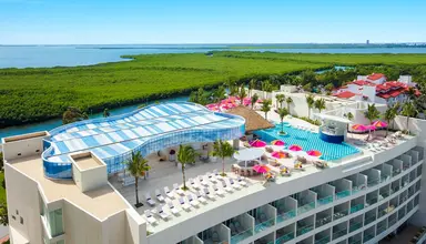 Breathless Cancun Soul Resort & Spa