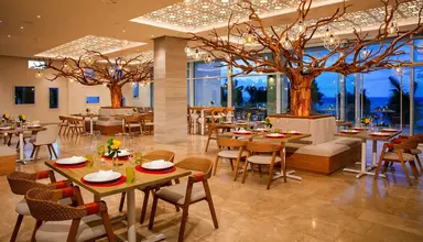 Breathless Cancun Soul Resort & Spa