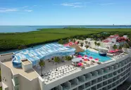 Breathless Cancun Soul Resort & Spa