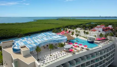 Breathless Cancun Soul Resort & Spa