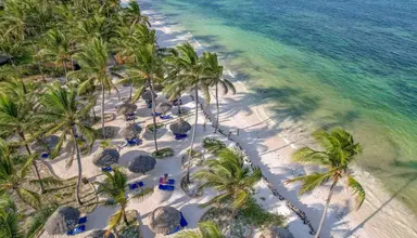 Breezes Beach Club & SPA