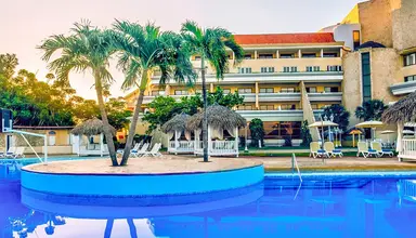 Breezes Bella Costa