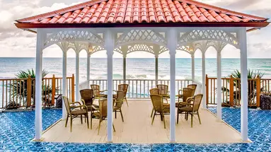 Breezes Bella Costa