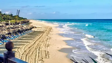 Breezes Bella Costa