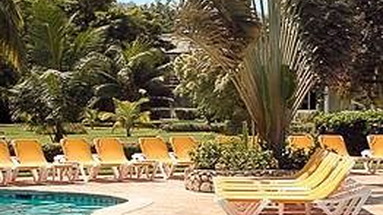 Breezes Runaway Bay Resort & Golf Club